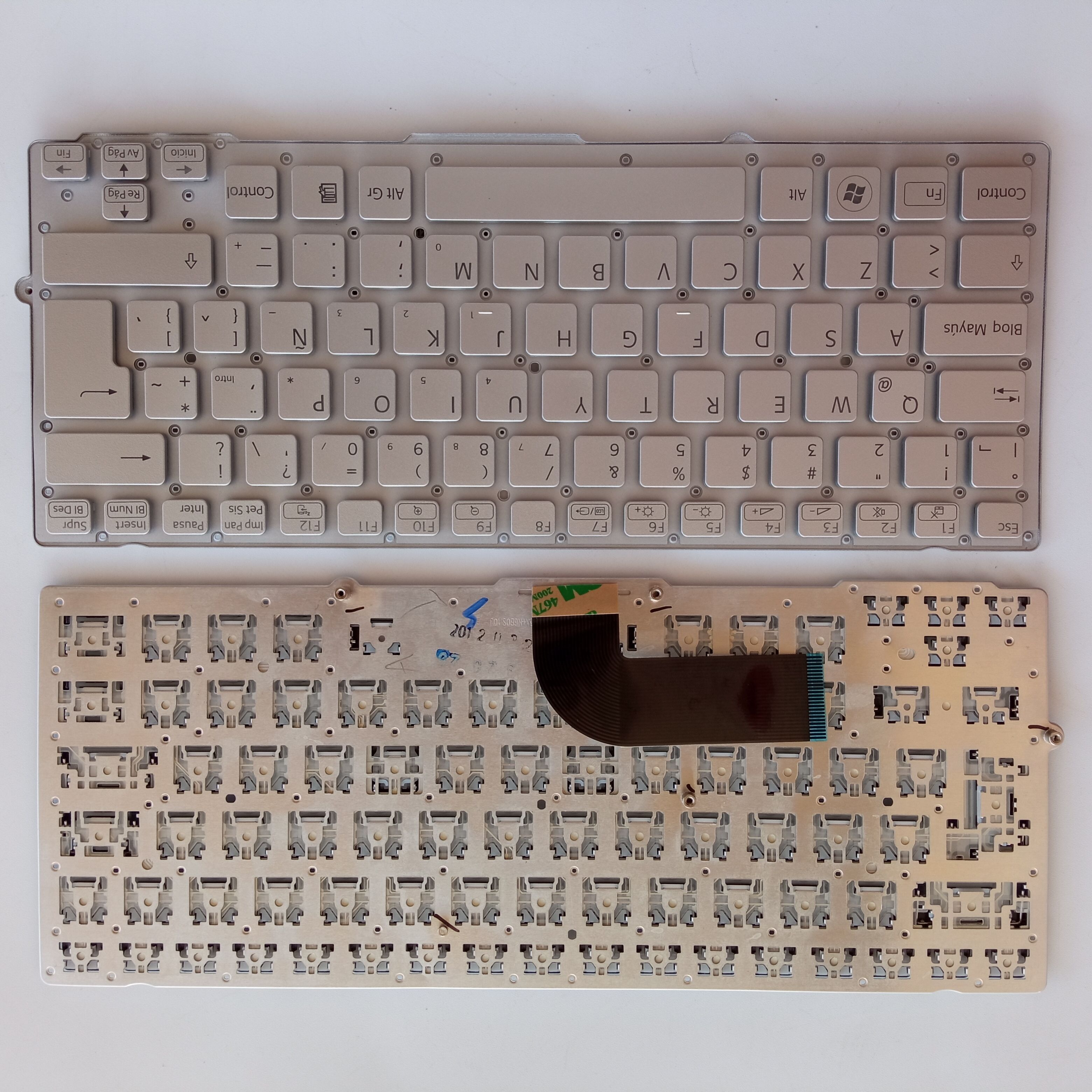 Picture of New Replacement Laptop Keyboard For SONY SB/SD/SA/VPC-SD/VPC-SB/VPC-SA SILVER LA Layout